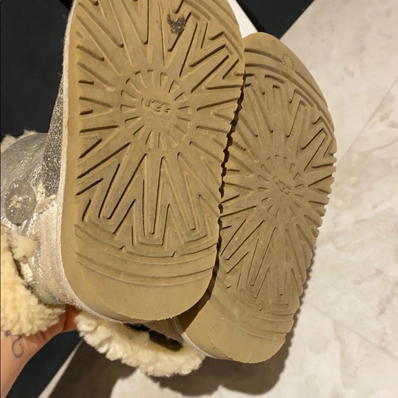 UGG boots - Picture 5 of 5